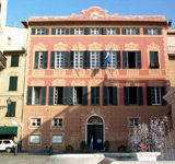セストリラヴェンテ市庁舎